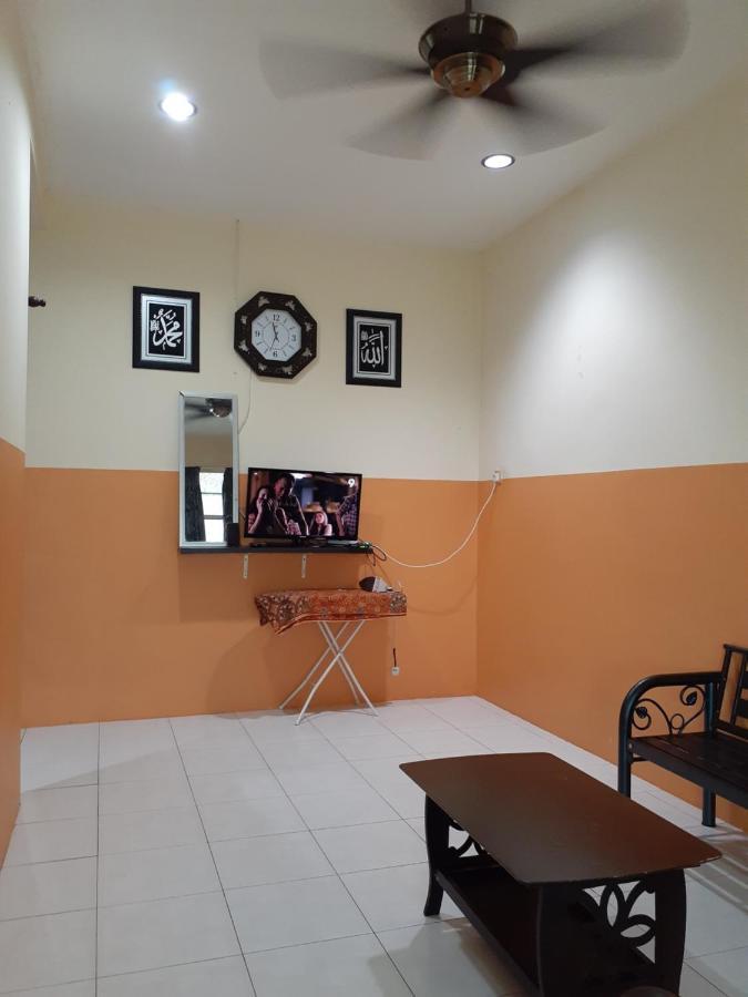 Homestay Bukit Kayu Hitam With 3 Bedrooms Not Sharing Free Wifi Zewnętrze zdjęcie